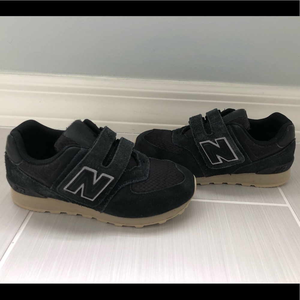 New balance boys shoes